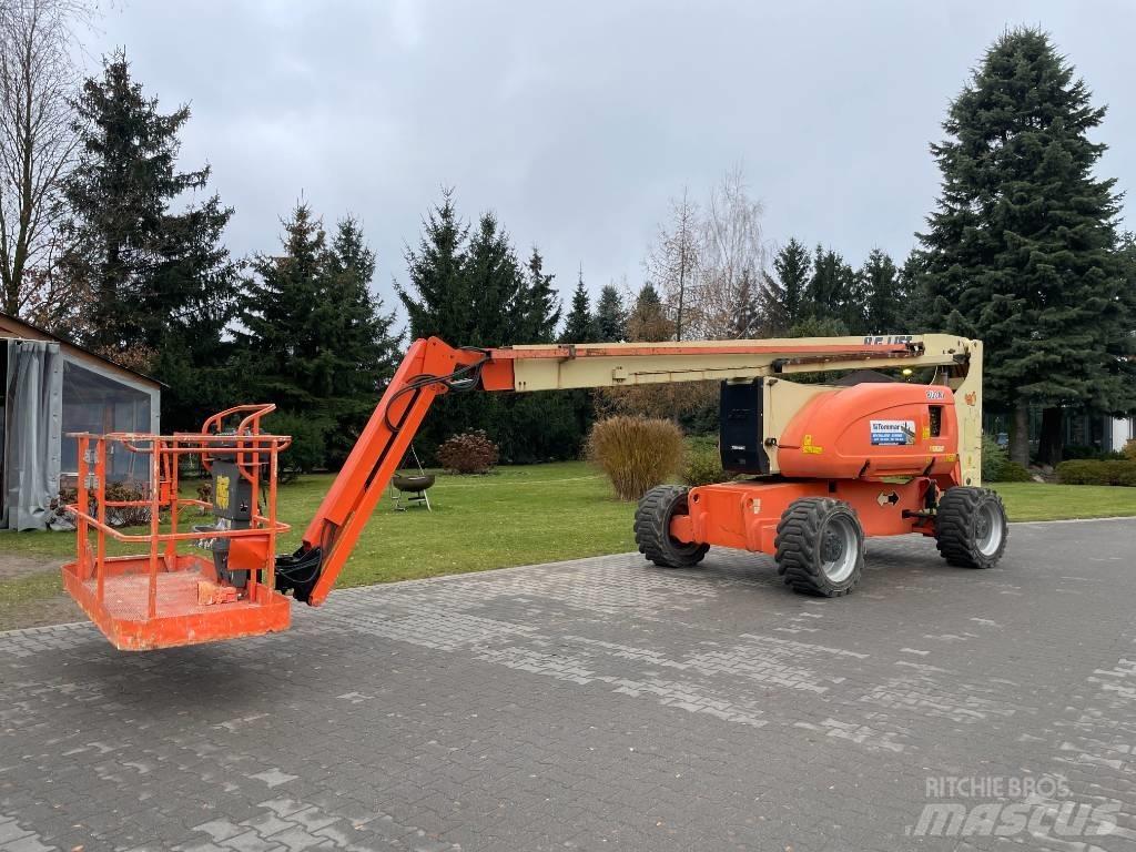 JLG 800 AJ Gelenkteleskoparbeitsbühnen