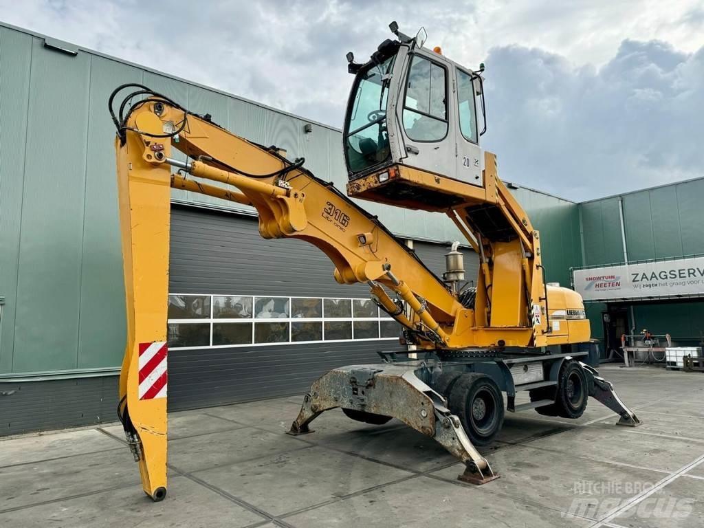 Liebherr A 316 Materialumschlag