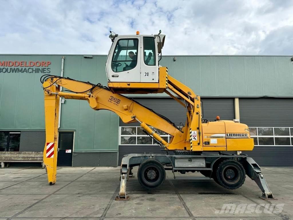 Liebherr A 316 Materialumschlag