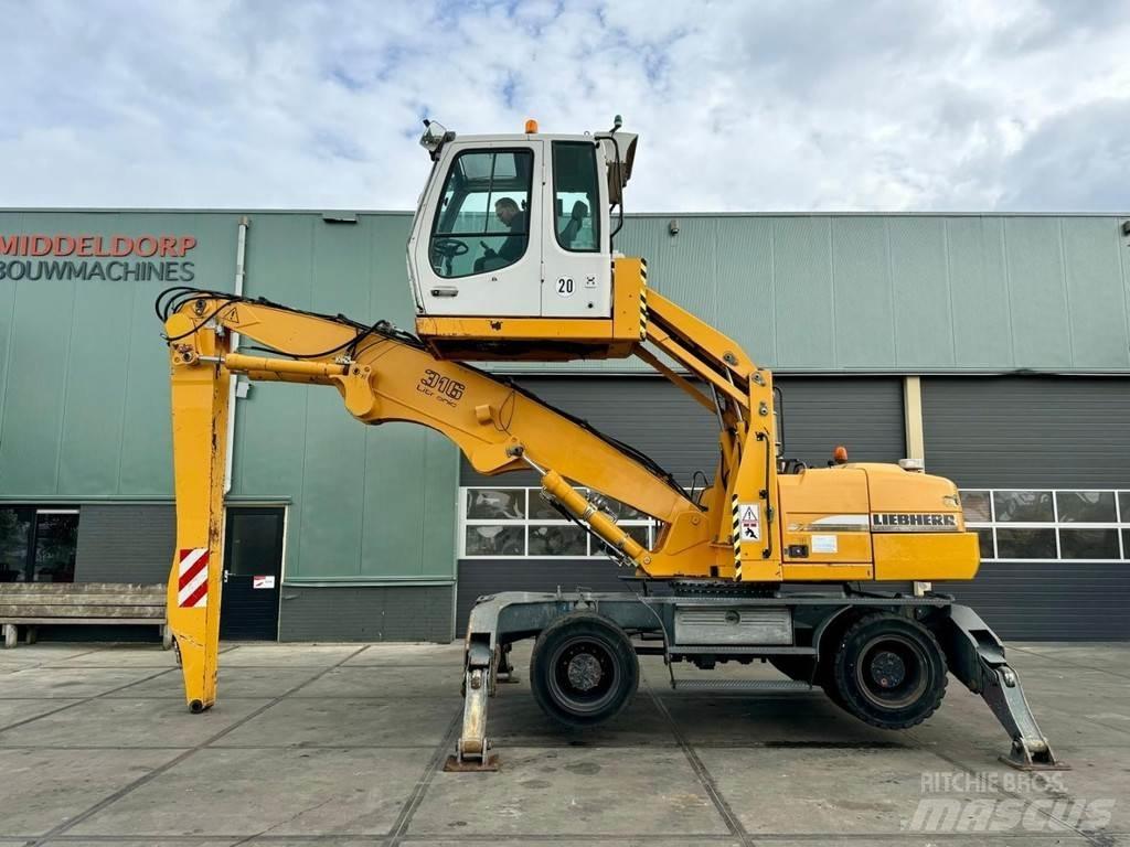 Liebherr A 316 Materialumschlag