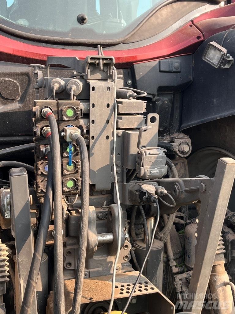 Valtra N155 Versu Traktoren