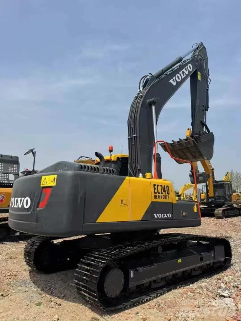 Volvo EC 240 Raupenbagger