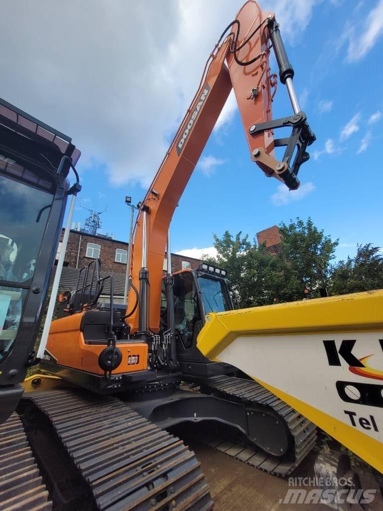 Doosan DX 210 LC-7 Raupenbagger