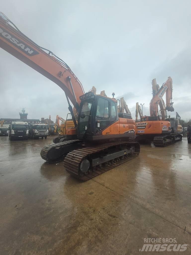 Doosan DX 210 LC-7 Raupenbagger