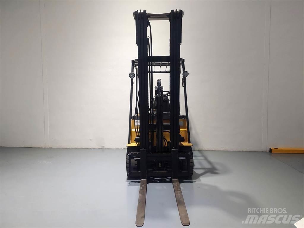 CAT EP25K PAC Elektrische heftrucks
