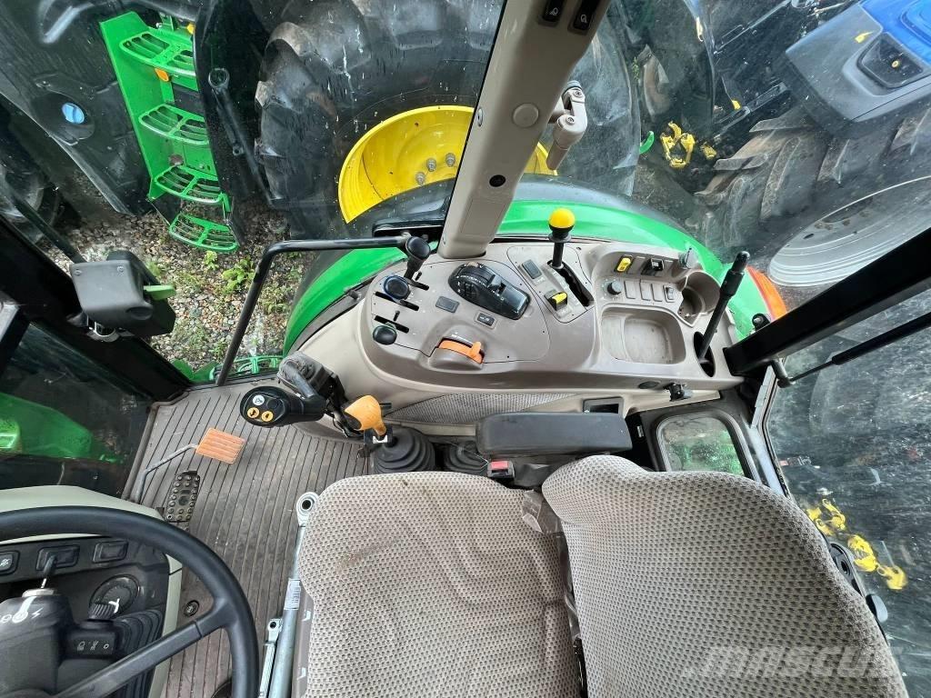 John Deere 5100 M Traktoren