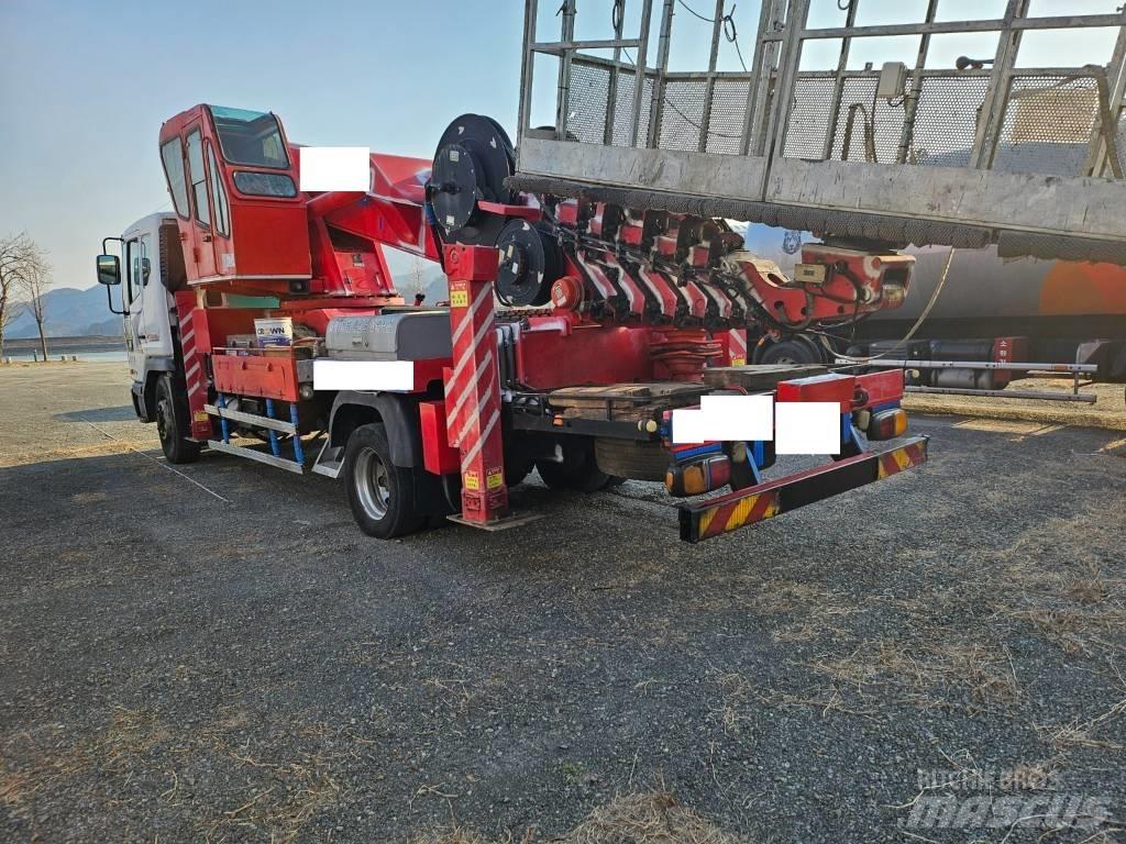 Horyong SKY450 LKW-Arbeitsbühnen