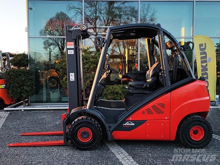 Linde H25T-02 LPG heftrucks