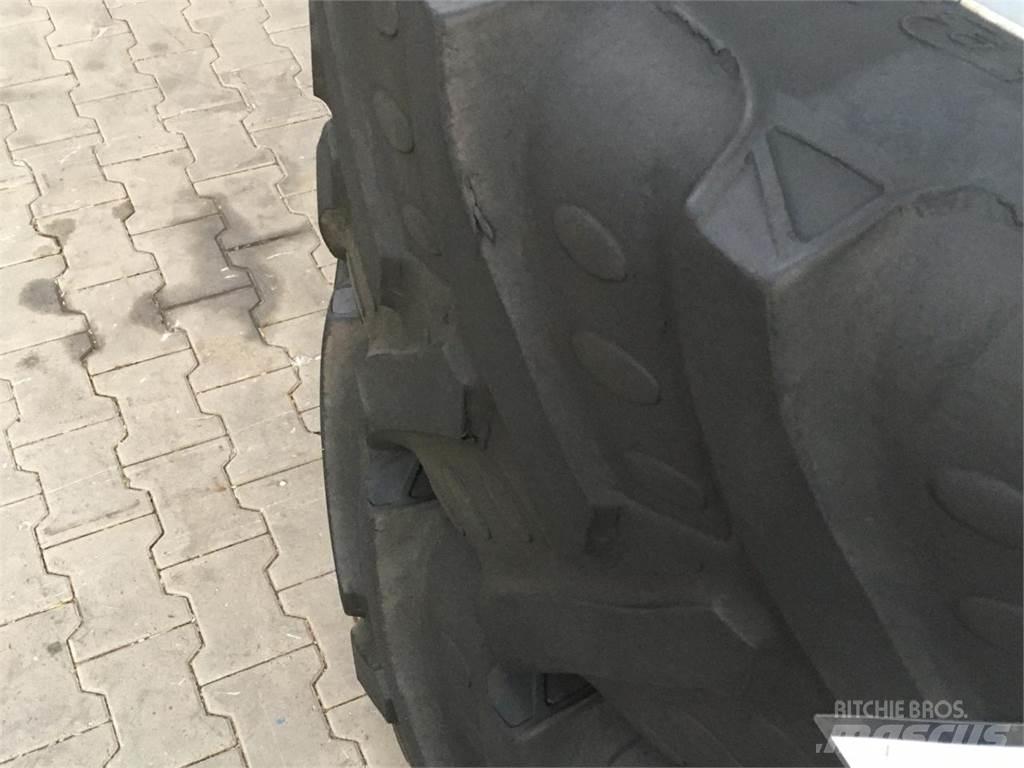 BKT 480/70R34 Reifen