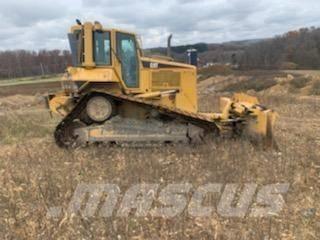 CAT D6N Bulldozer