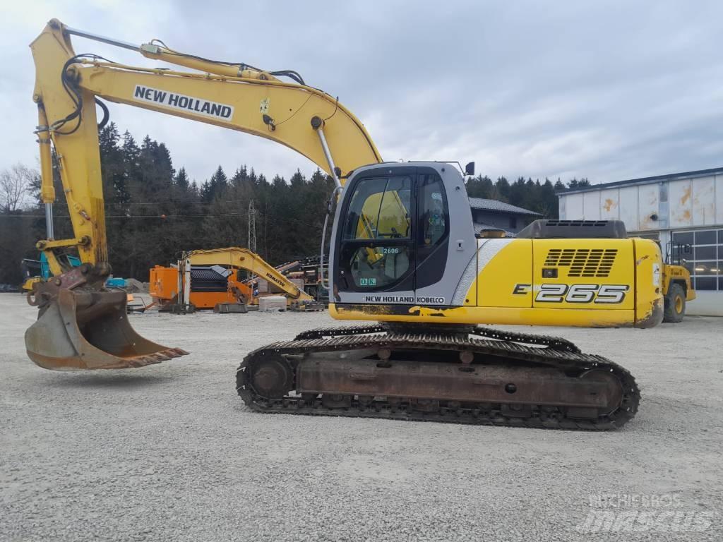 New Holland E 265 Raupenbagger