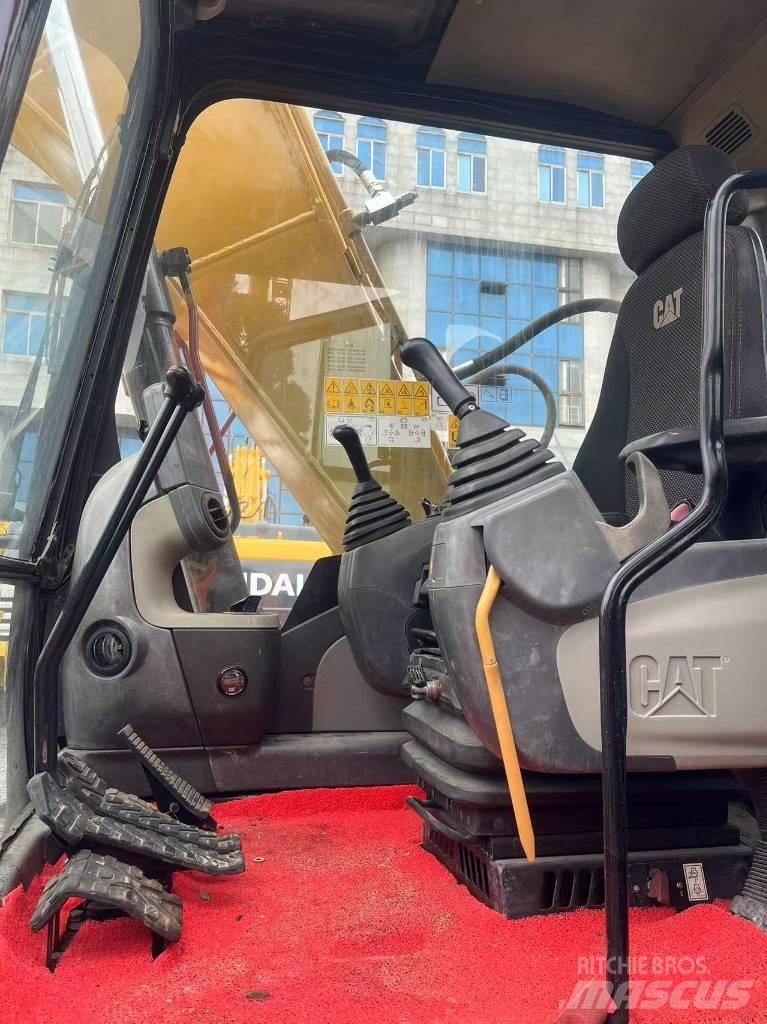 CAT 312D2GC Midibagger  7t - 12t