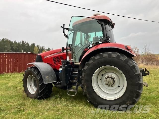 Case IH Puma 215 Traktoren