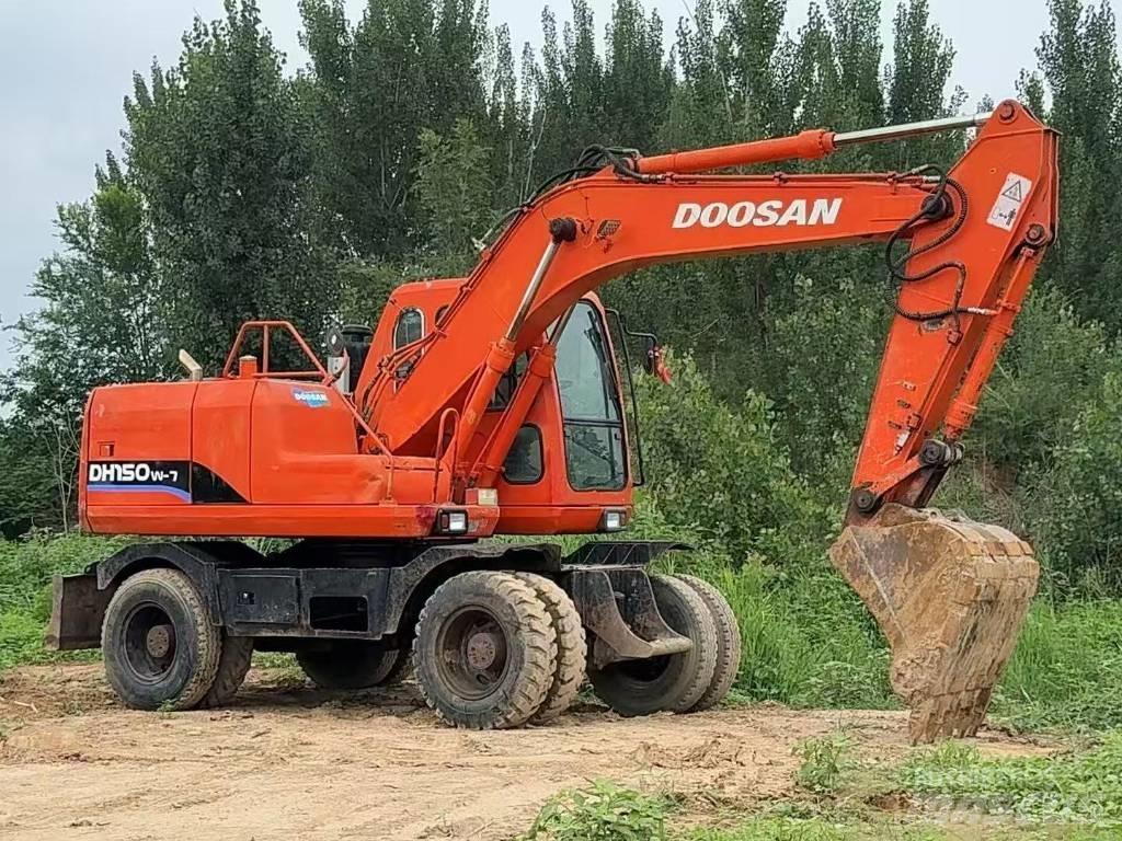 Doosan DH 150 W-7 Mobilbagger