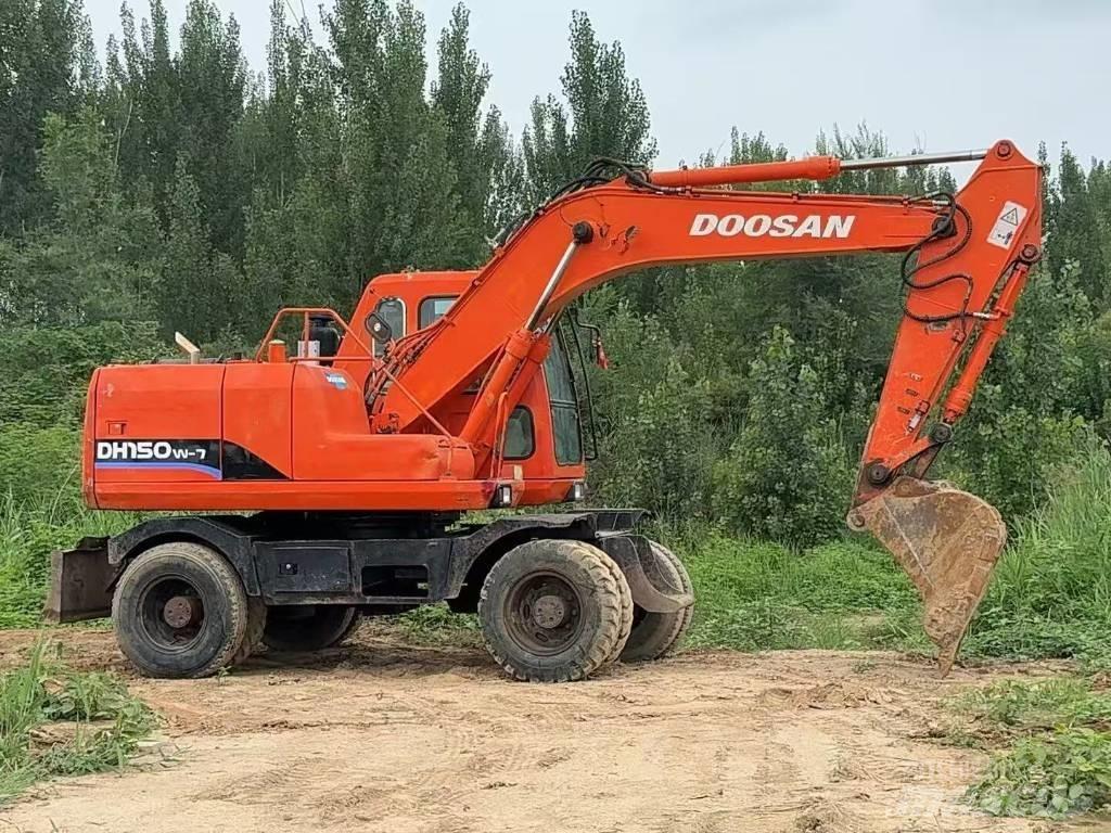 Doosan DH 150 W-7 Mobilbagger