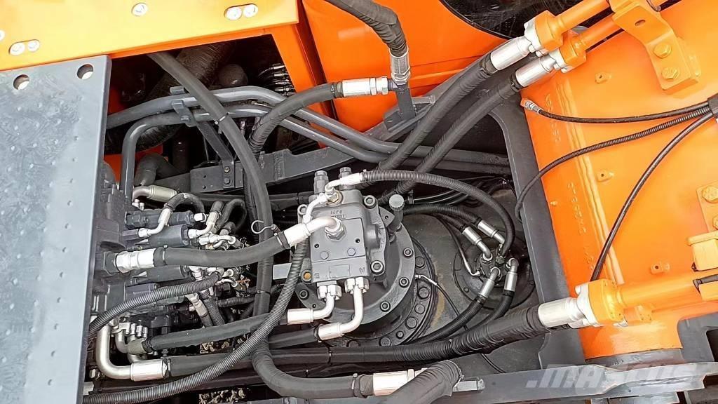 Doosan 225 LC-9 Raupenbagger