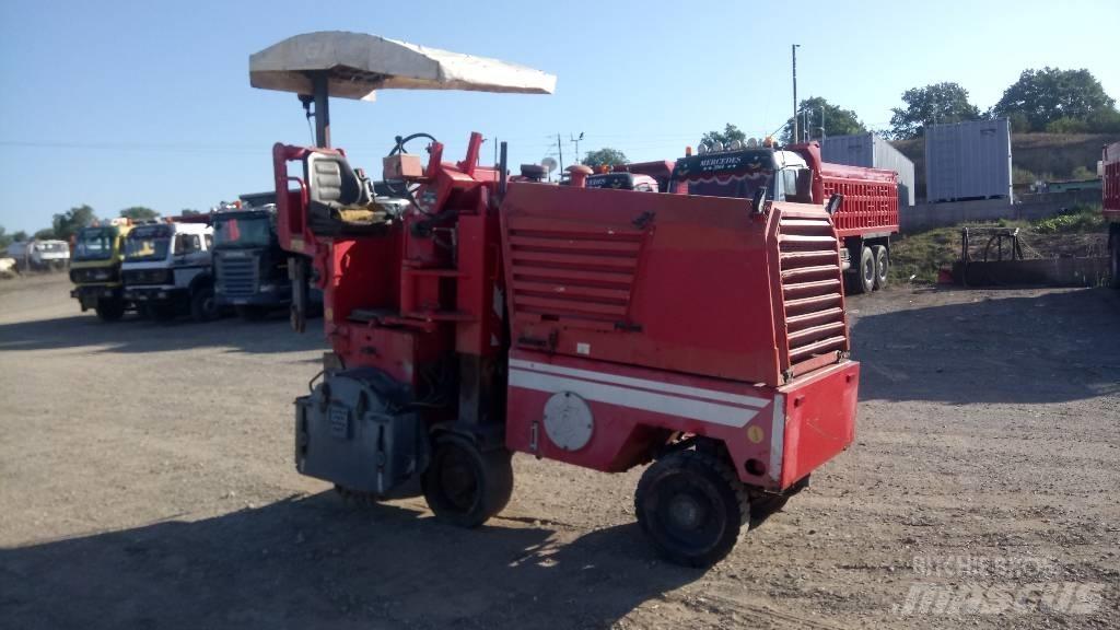 Wirtgen W500 Asphaltfräsen