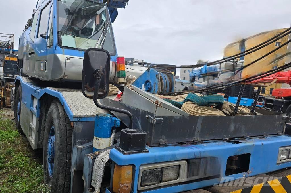 Tadano TR 250 M-6 Ruwterrein kranen