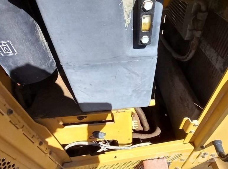 CAT 14 M Grader