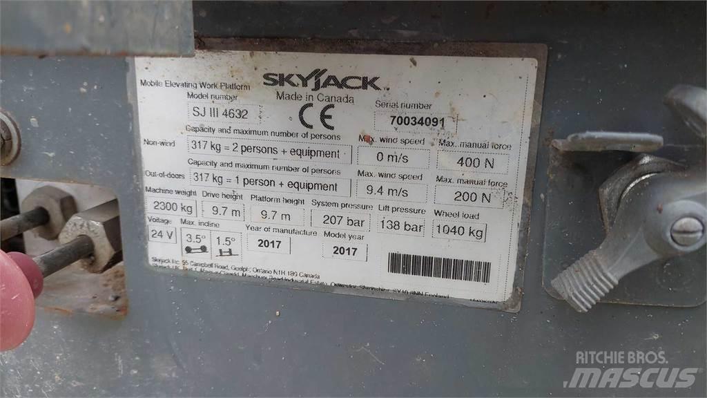 SkyJack SJIII4632 Scheren-Arbeitsbühnen