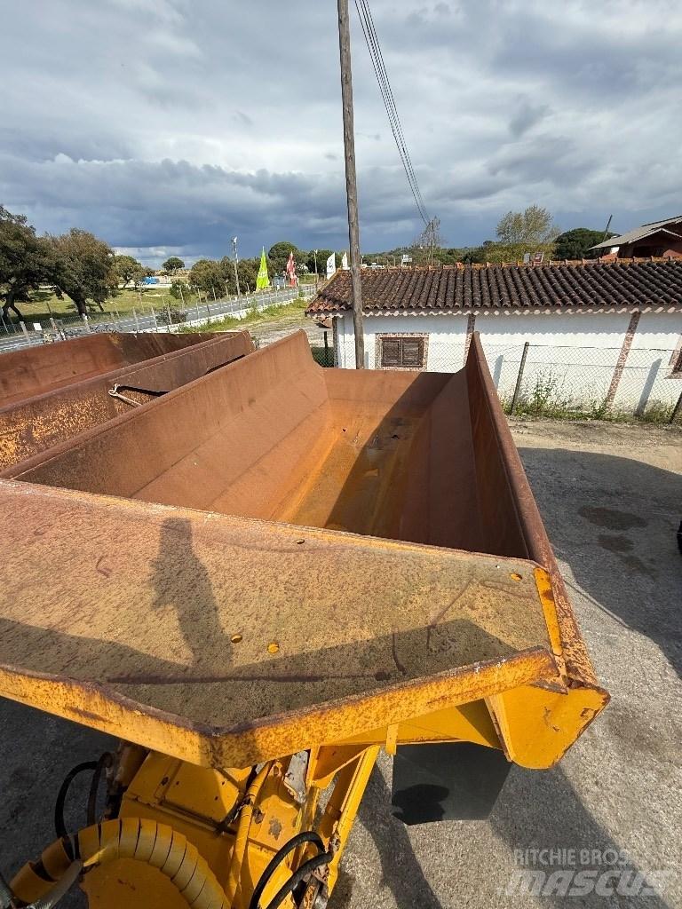 Volvo A25D Dumper - Knickgelenk