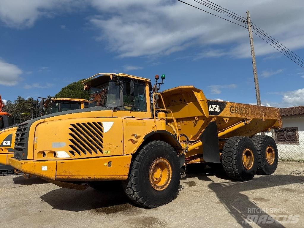 Volvo A25D Dumper - Knickgelenk