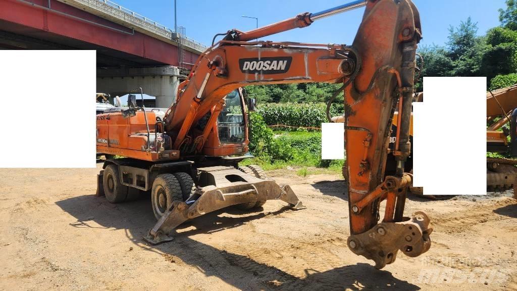 Doosan DX210WA Mobilbagger