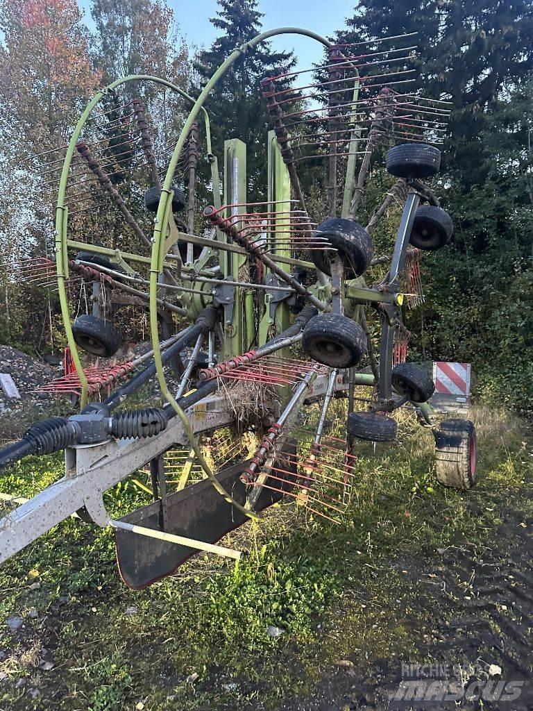 CLAAS Liner 2800 Kreiselheuer/-wender