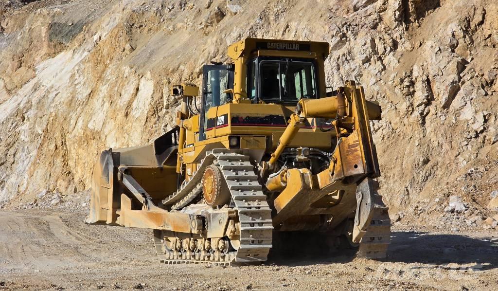 CAT D9R Bulldozer