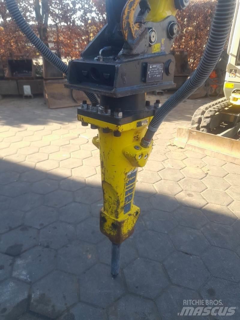 Atlas Copco SB102 Hammer / Brecher