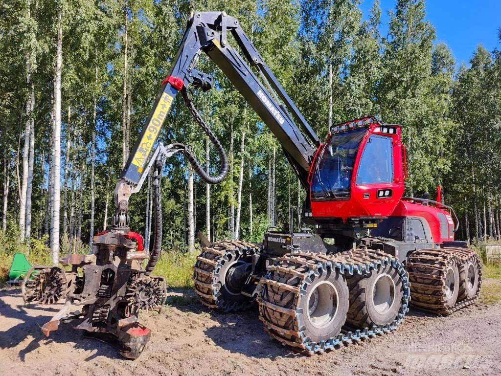 Komatsu 931 XC Harvester