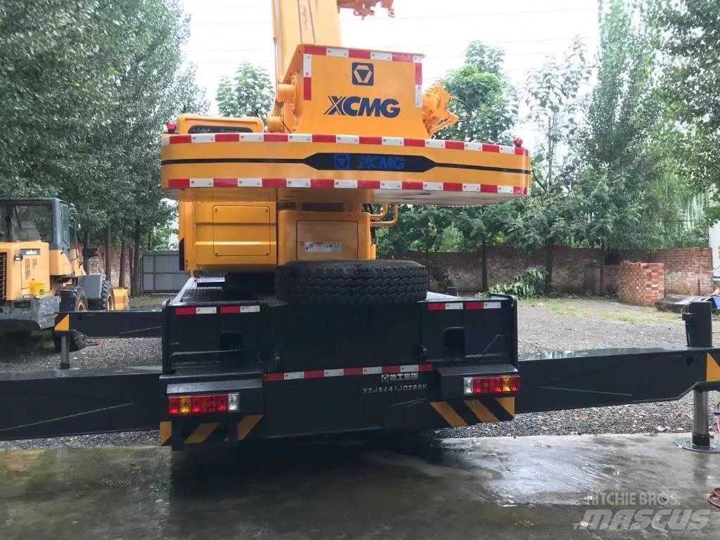 XCMG QY50KC Kranen voor alle terreinen