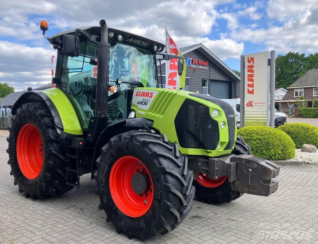 CLAAS 550 cis Traktoren