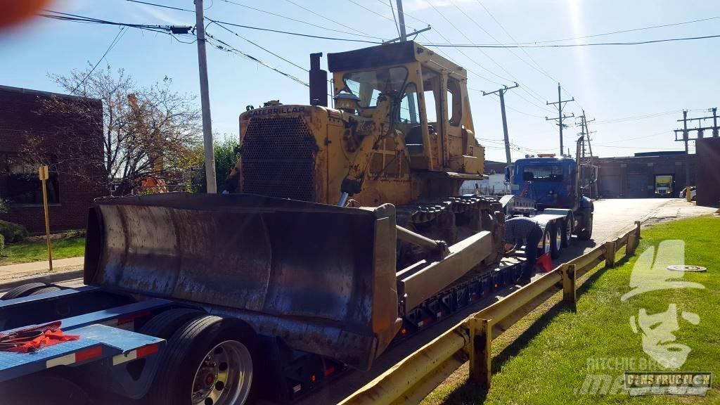 CAT D 8 K Bulldozer