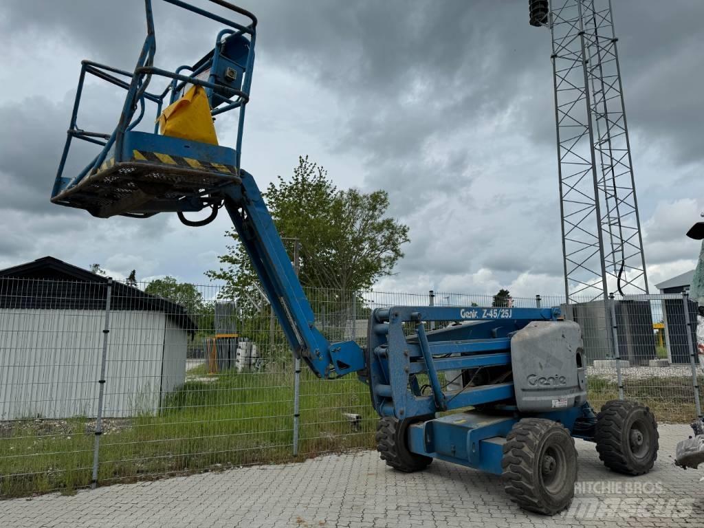 Genie Z 45/25 Gelenkteleskoparbeitsbühnen