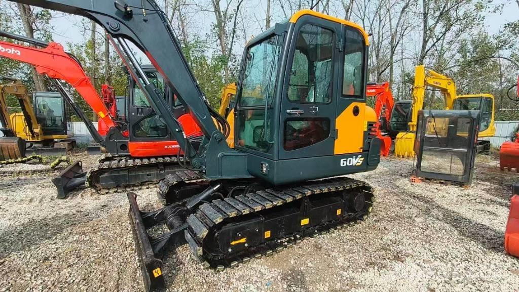 Hyundai R60-VS Minibagger < 7t