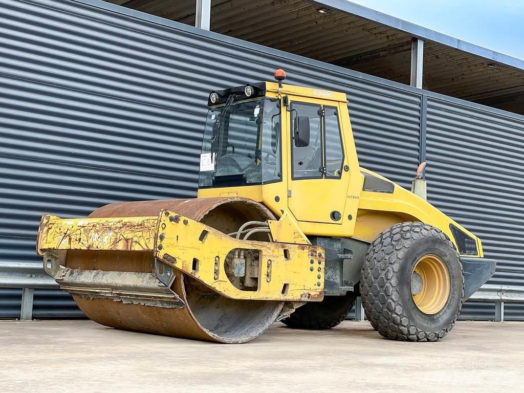 Bomag BW 213 DH-4 Walzenzüge