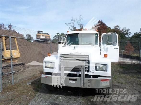 Mack DM600 Sonstige Baumaschinen