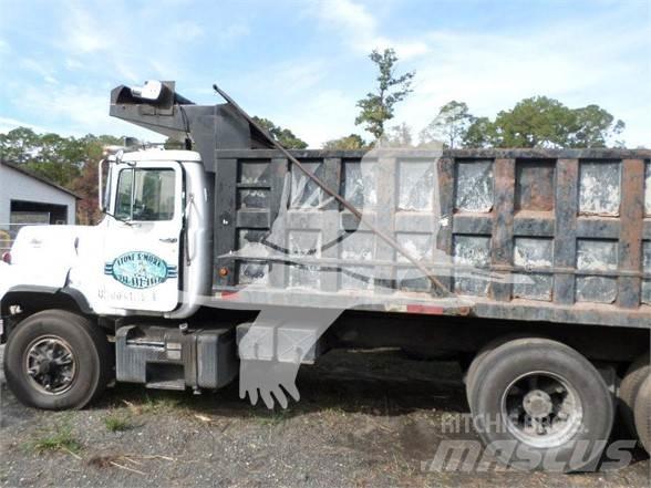 Mack DM600 Sonstige Baumaschinen