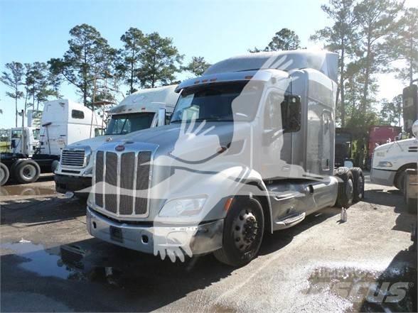 Peterbilt 579 Sonstige Baumaschinen