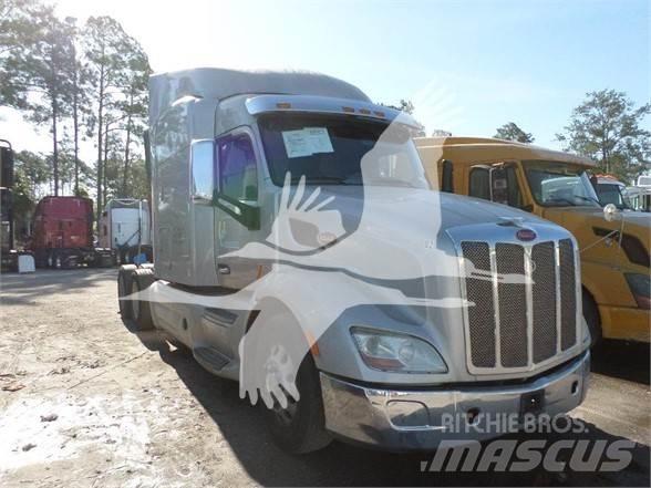Peterbilt 579 Sonstige Baumaschinen
