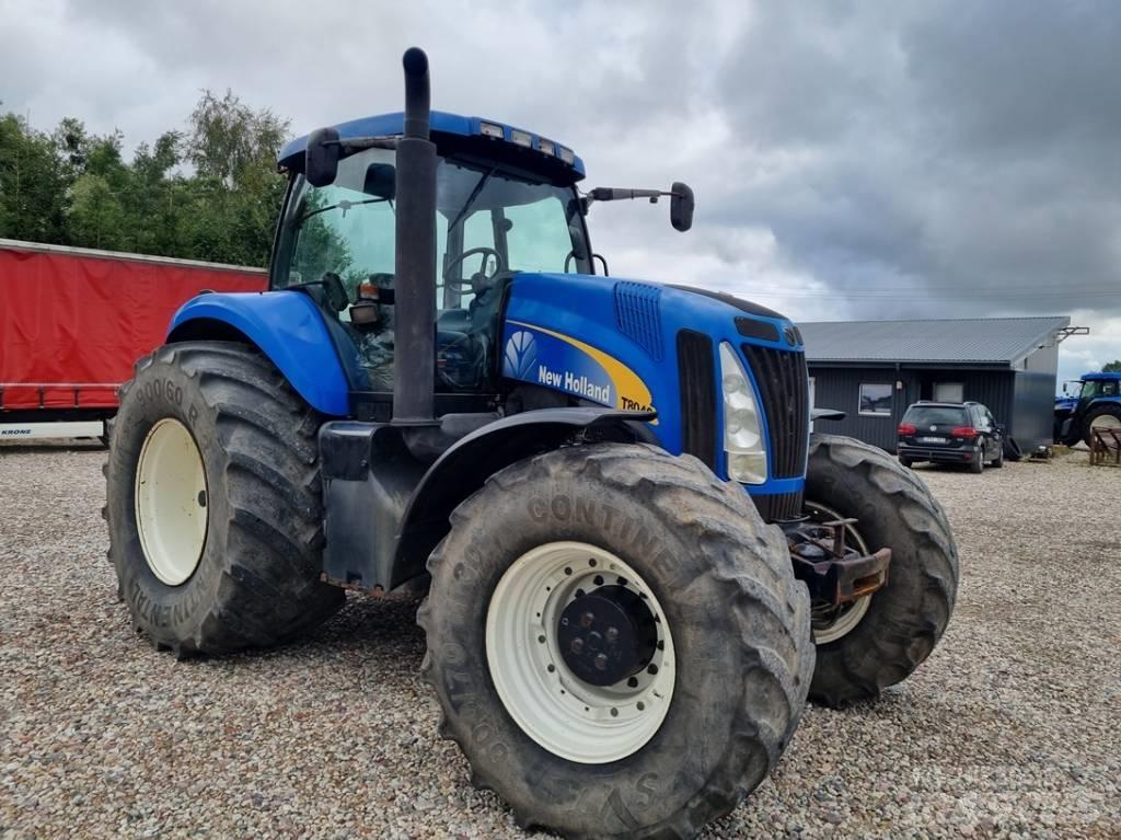 New Holland T 8040 Traktoren