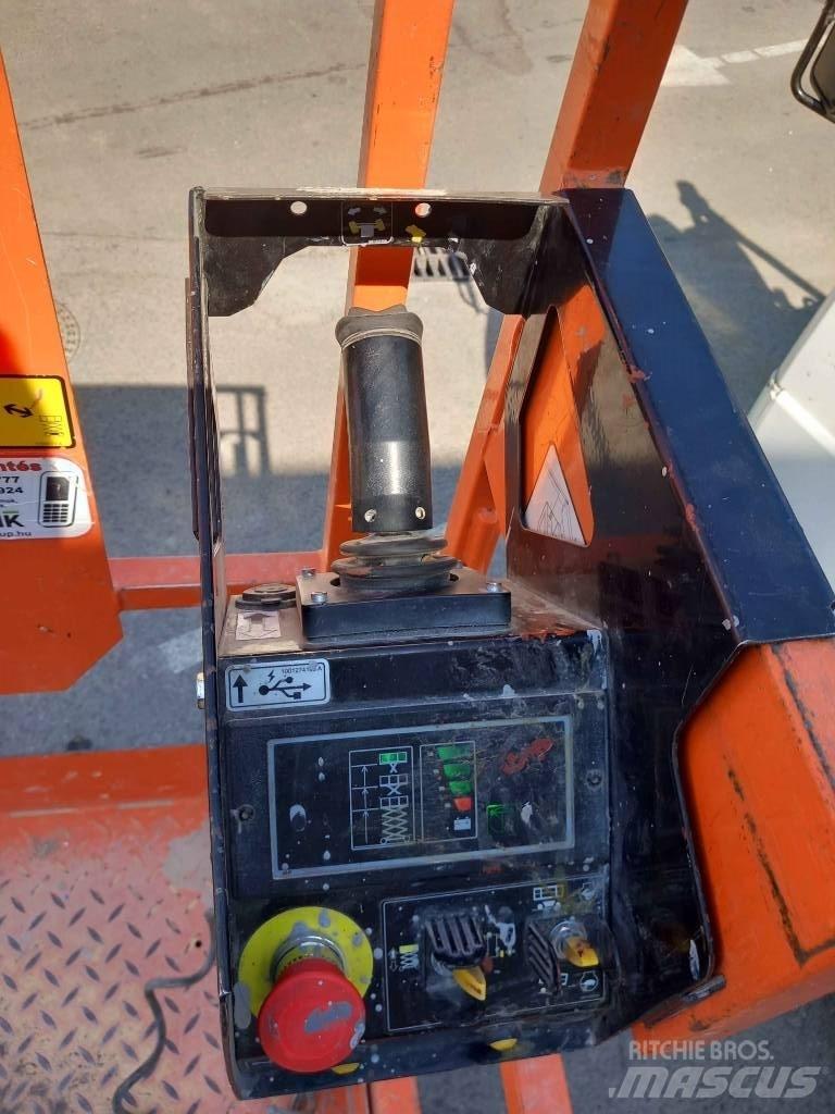 JLG 4045R Scheren-Arbeitsbühnen