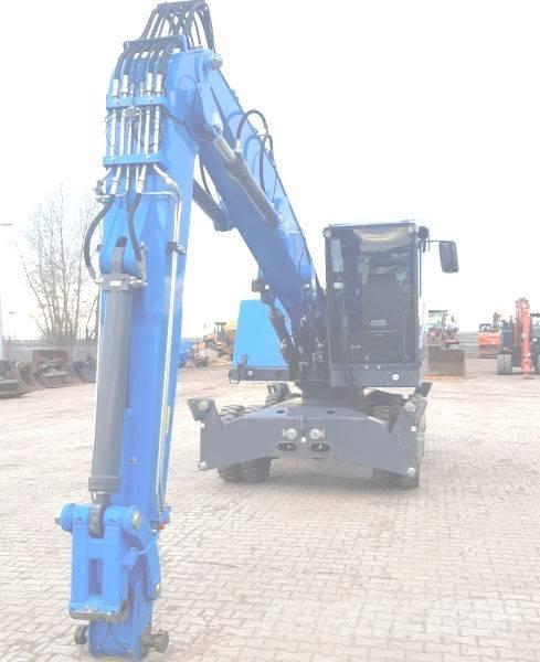 Fuchs MHL 320 F Materialumschlag