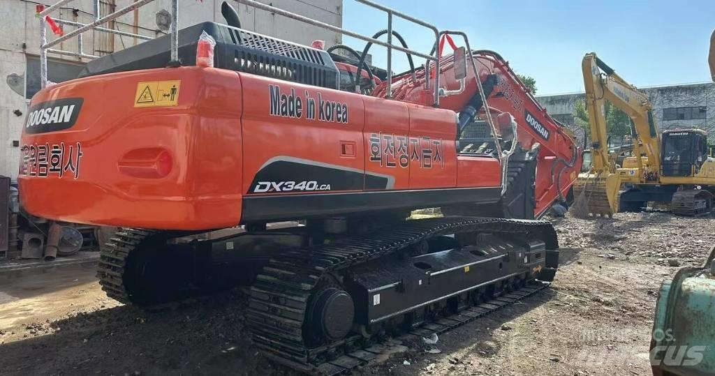 Doosan DX340 Raupenbagger