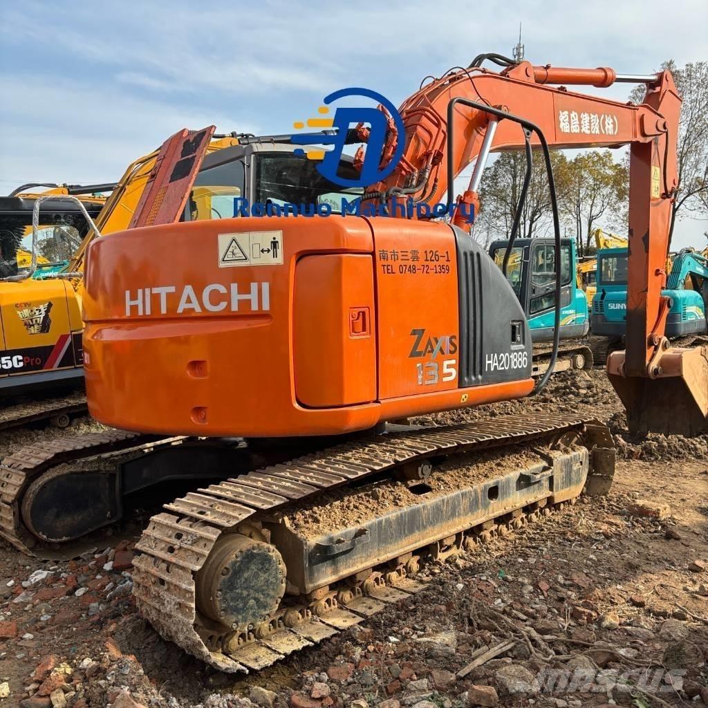Hitachi ZX 135 US Raupenbagger