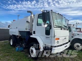 Freightliner FC 80 Kehrmaschine
