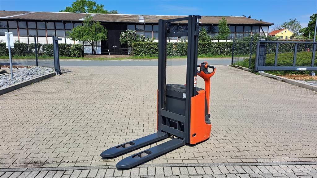 Linde L12- BR1172 Deichselstapler