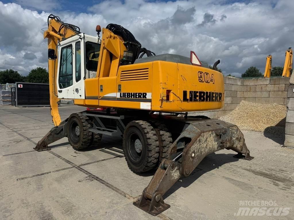 Liebherr A 904 Materialumschlag