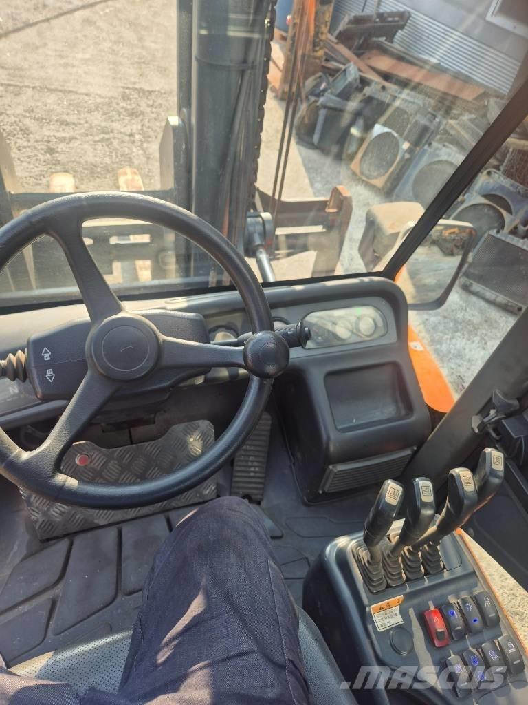 Hyundai 160 D-7 E Diesel heftrucks